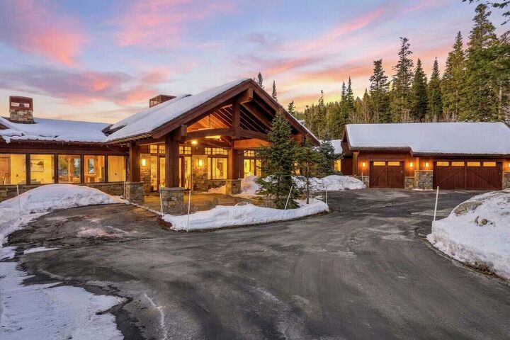 Snow Dance at the Colony in Park City