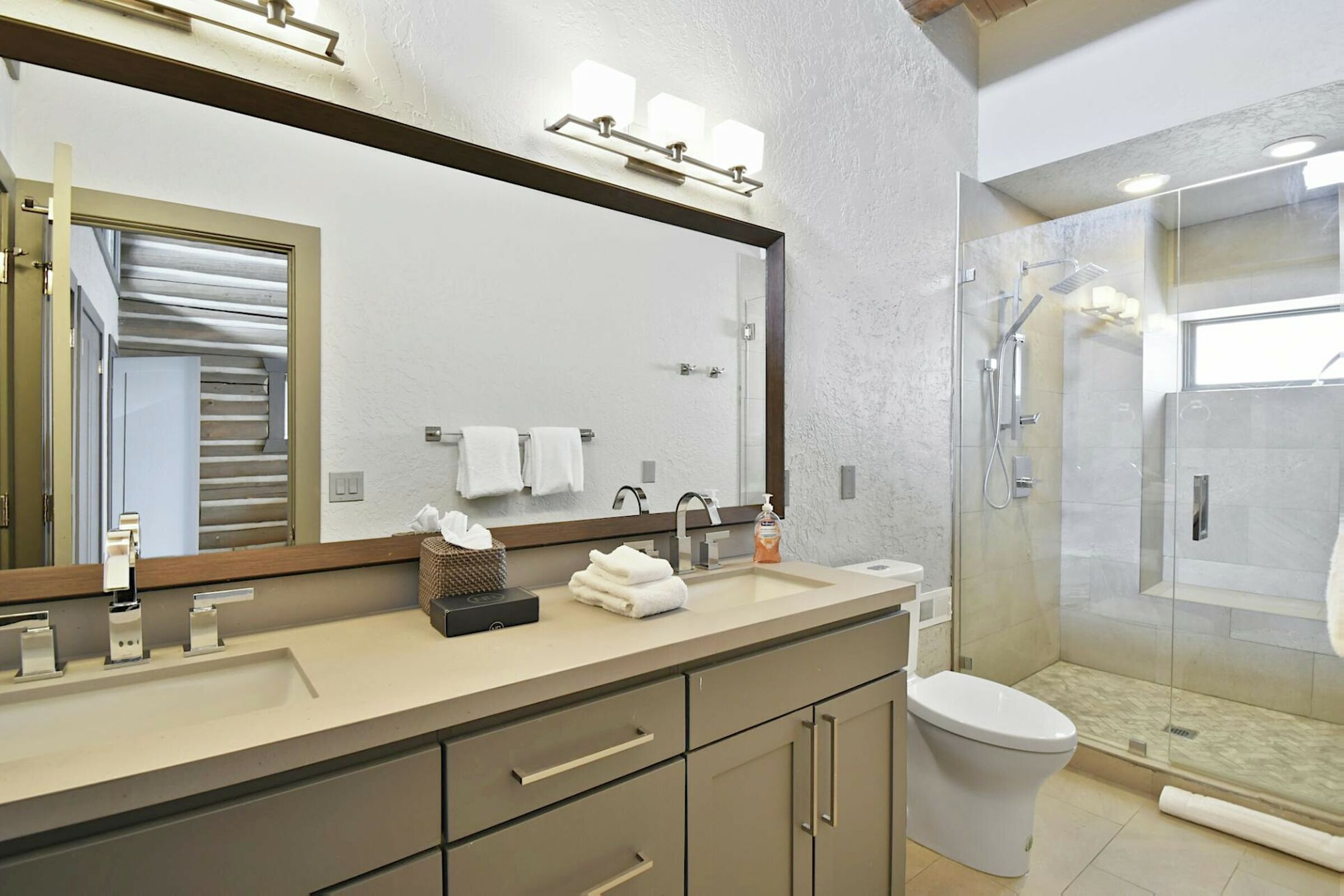 Master Ensuite Bathroom