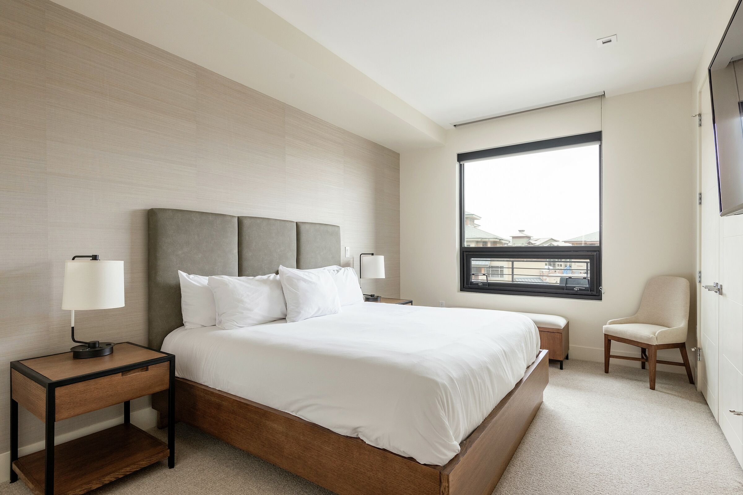 #412 - Bedroom