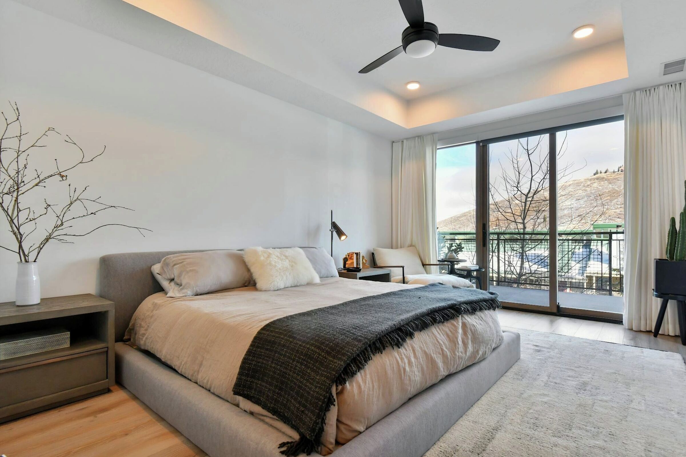 #102C - Master Bedroom
