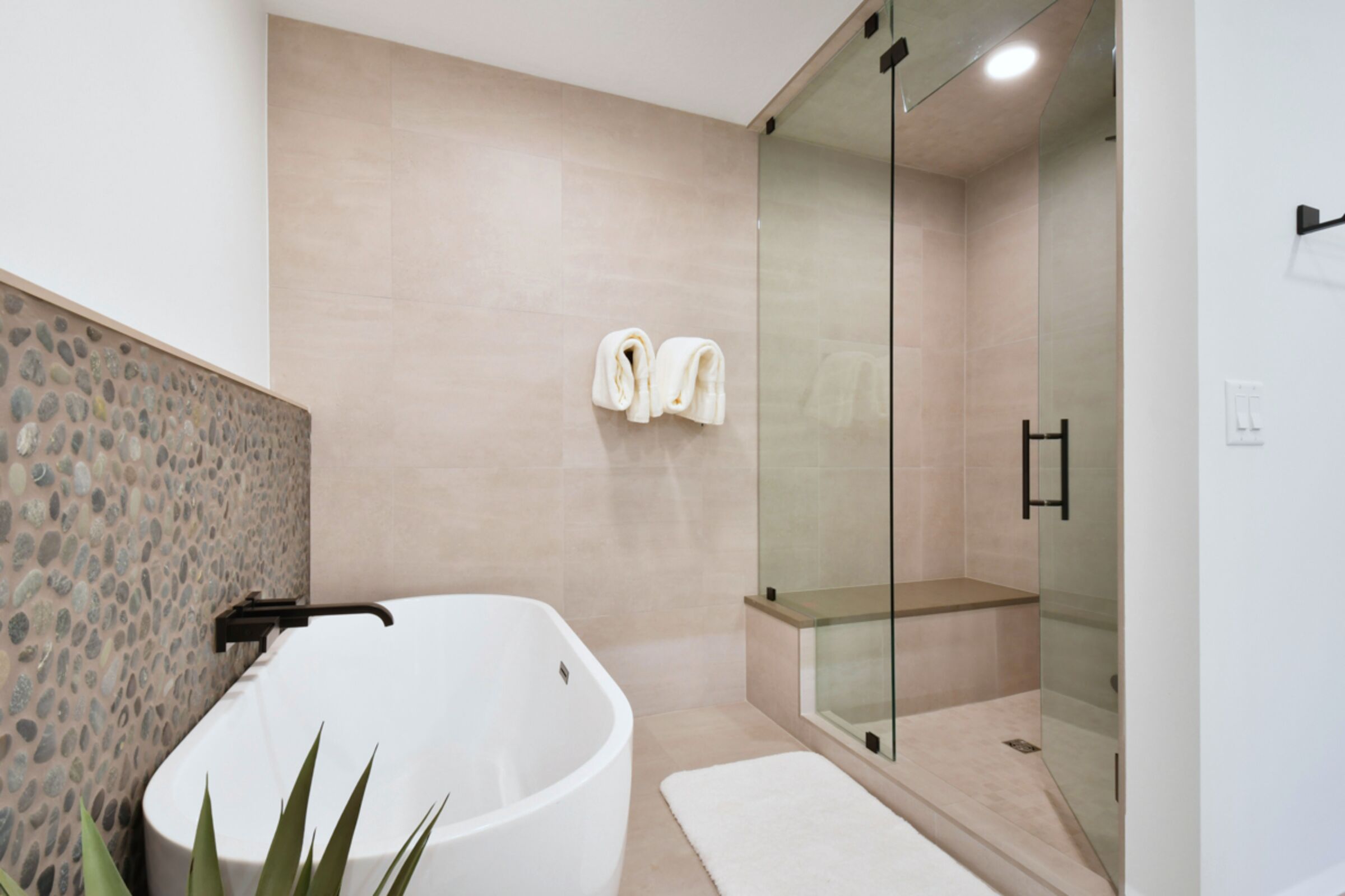 Master Ensuite Bathroom