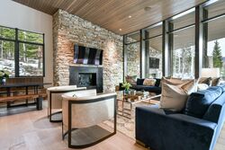 7 Bdrm 6 Bath HT - Living Room