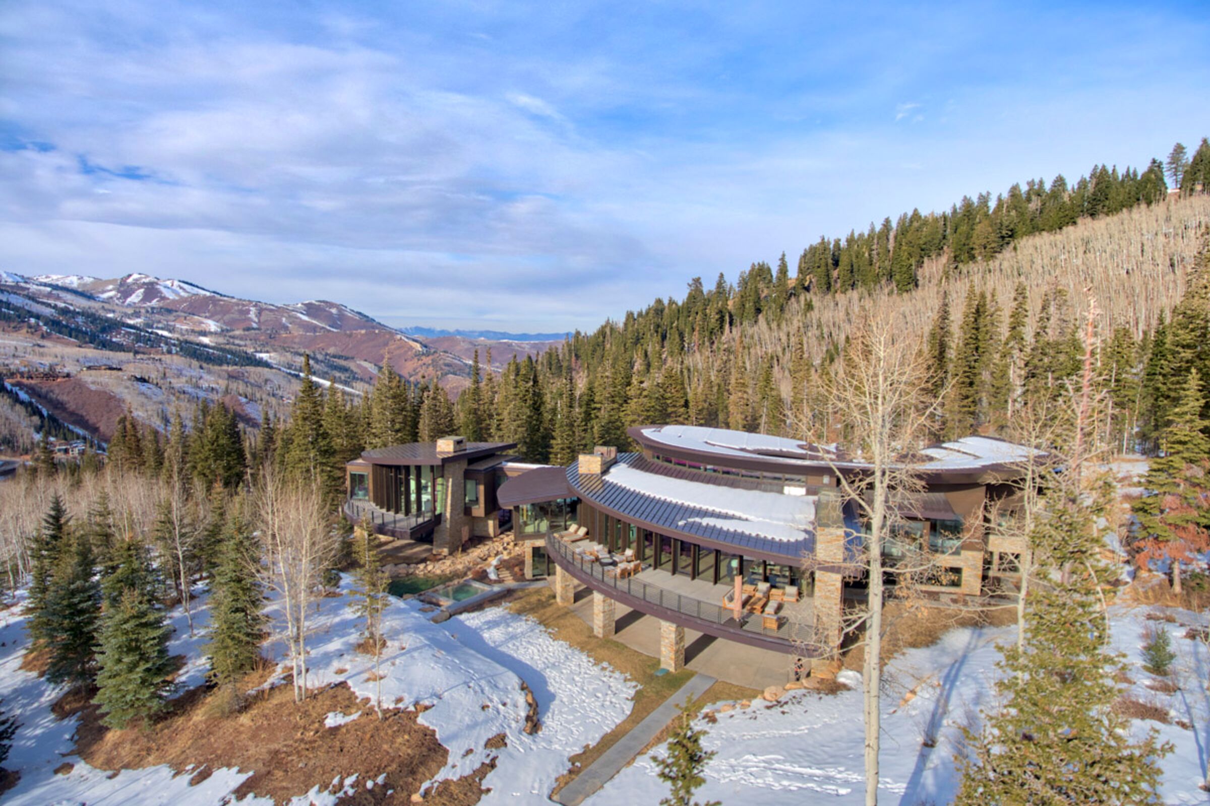 Iron Mountain Chalet