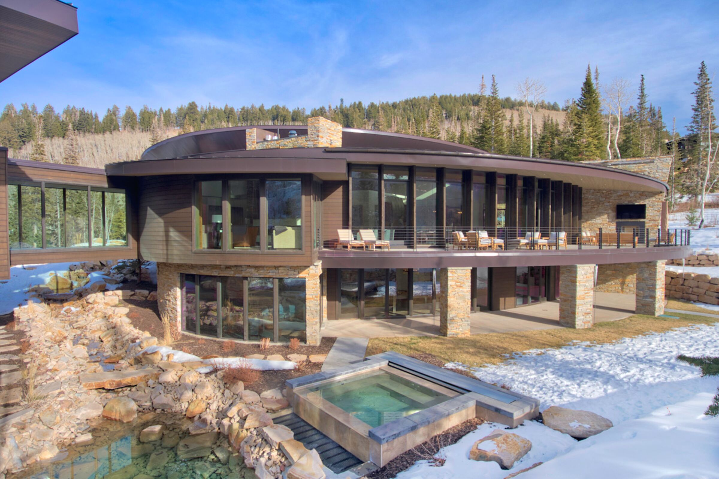 Iron Mountain Chalet