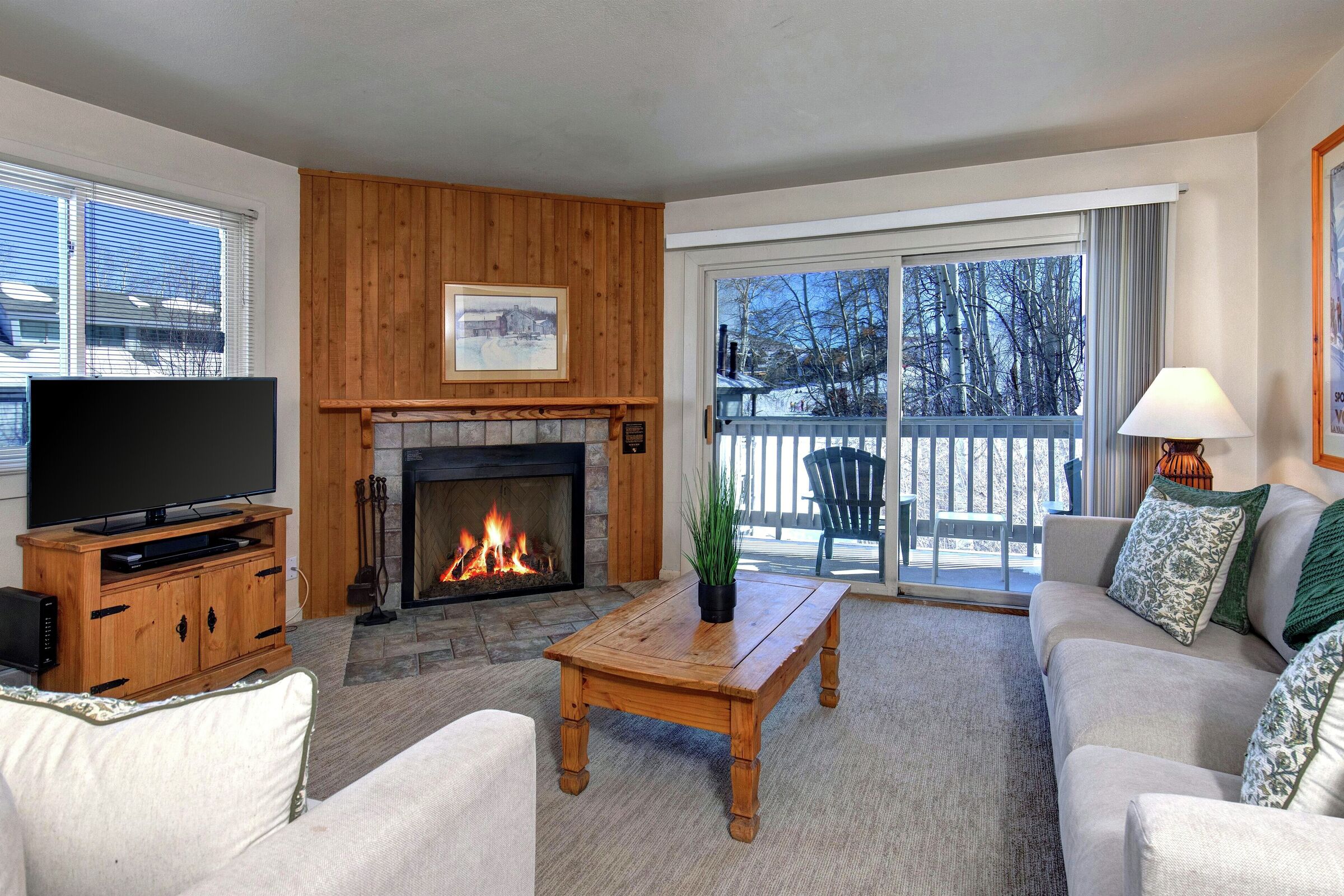 #141 - Living Area