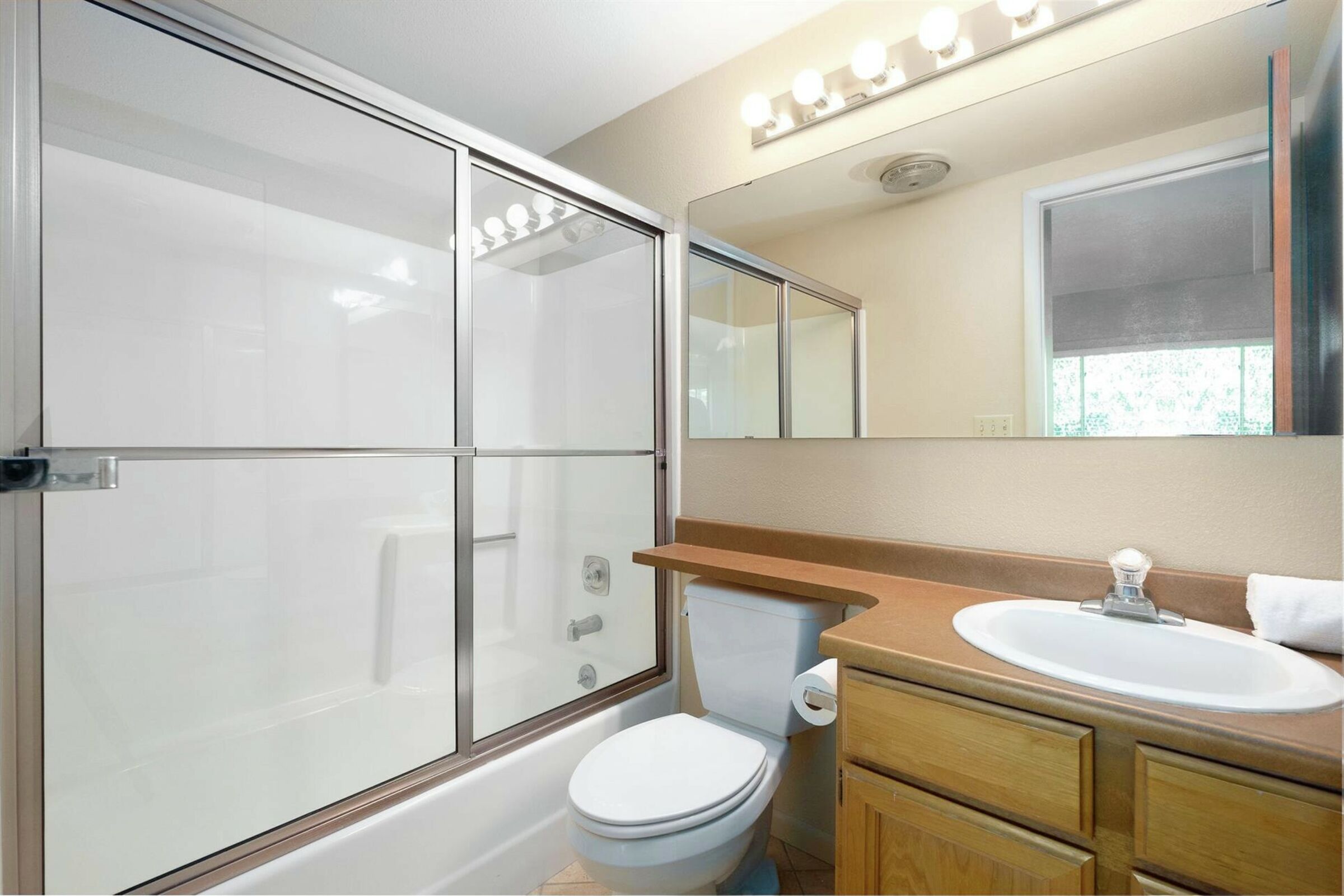 Master Ensuite Bathroom