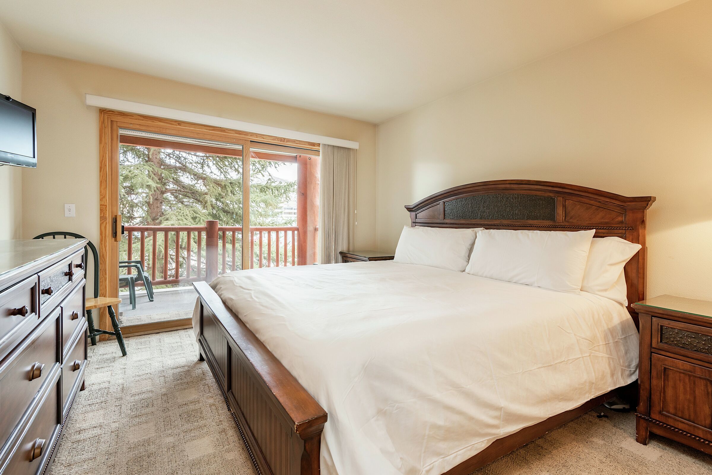 #018 - Master Bedroom