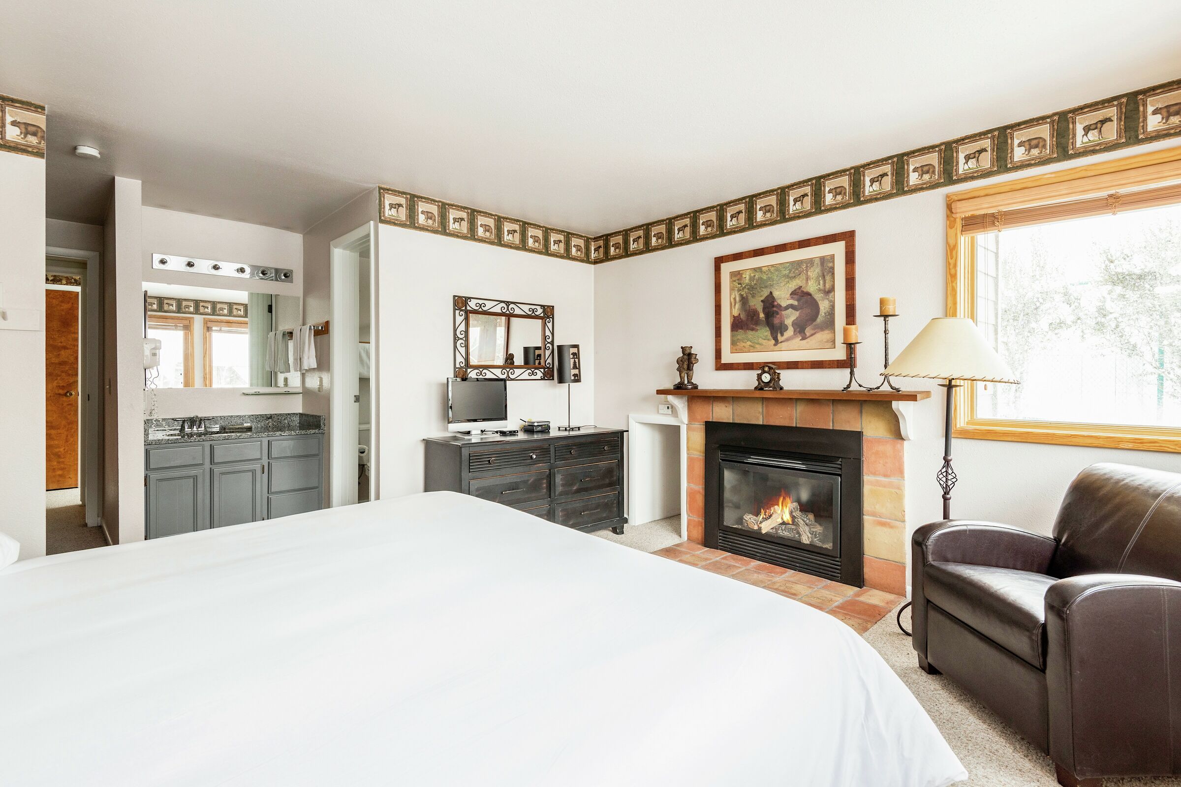 #012 - Master Bedroom