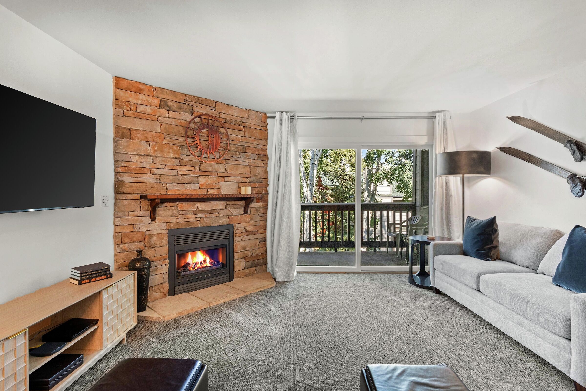 #116 - Living Area