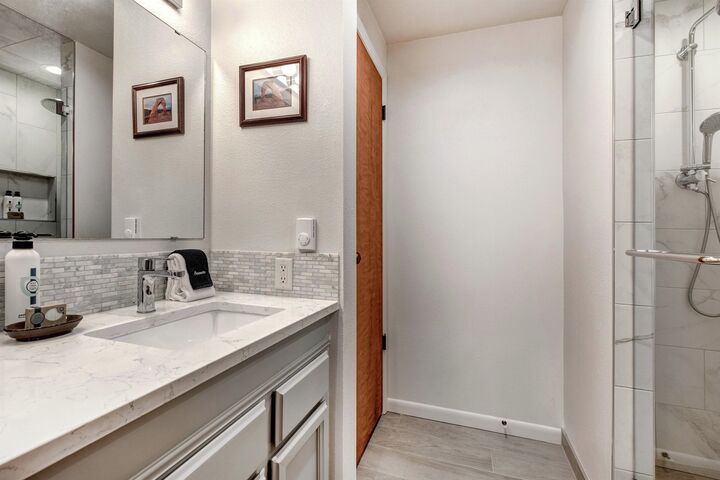 #152 - Ensuite Bathroom