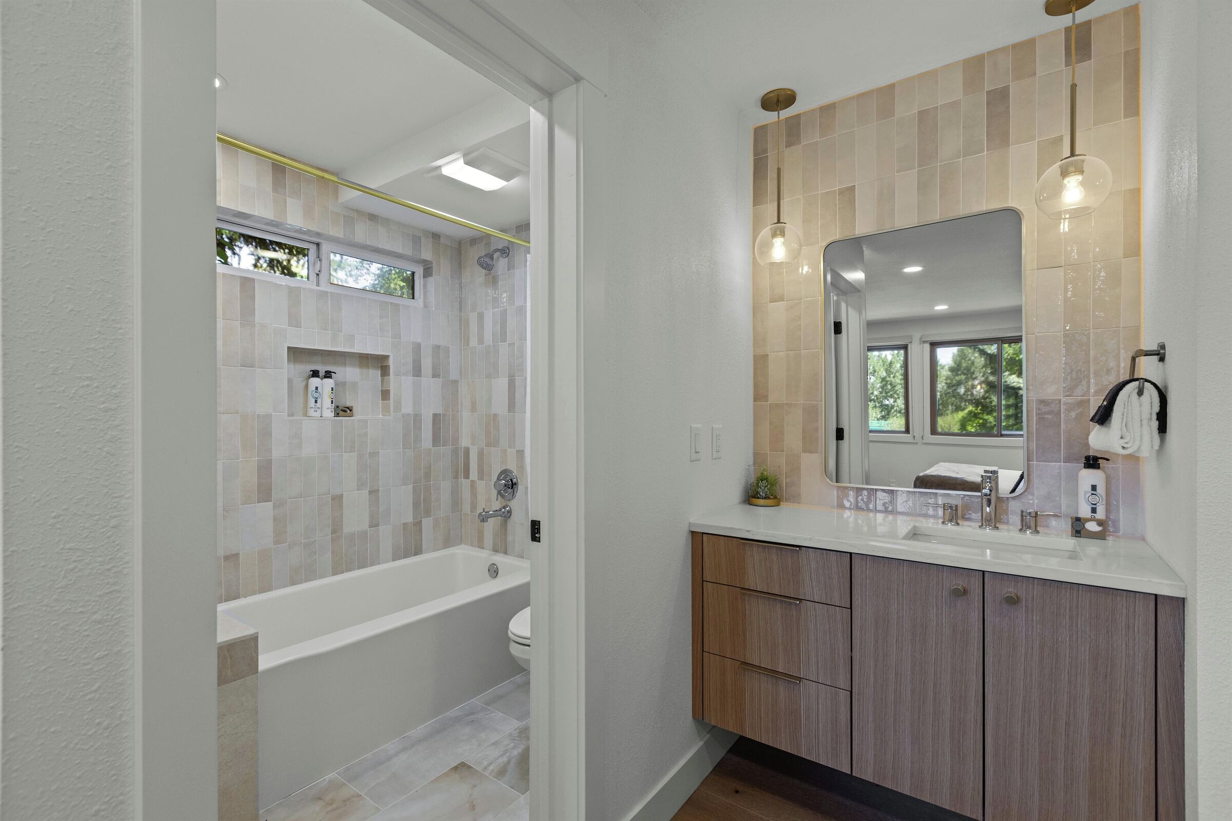 Master Ensuite Bathroom