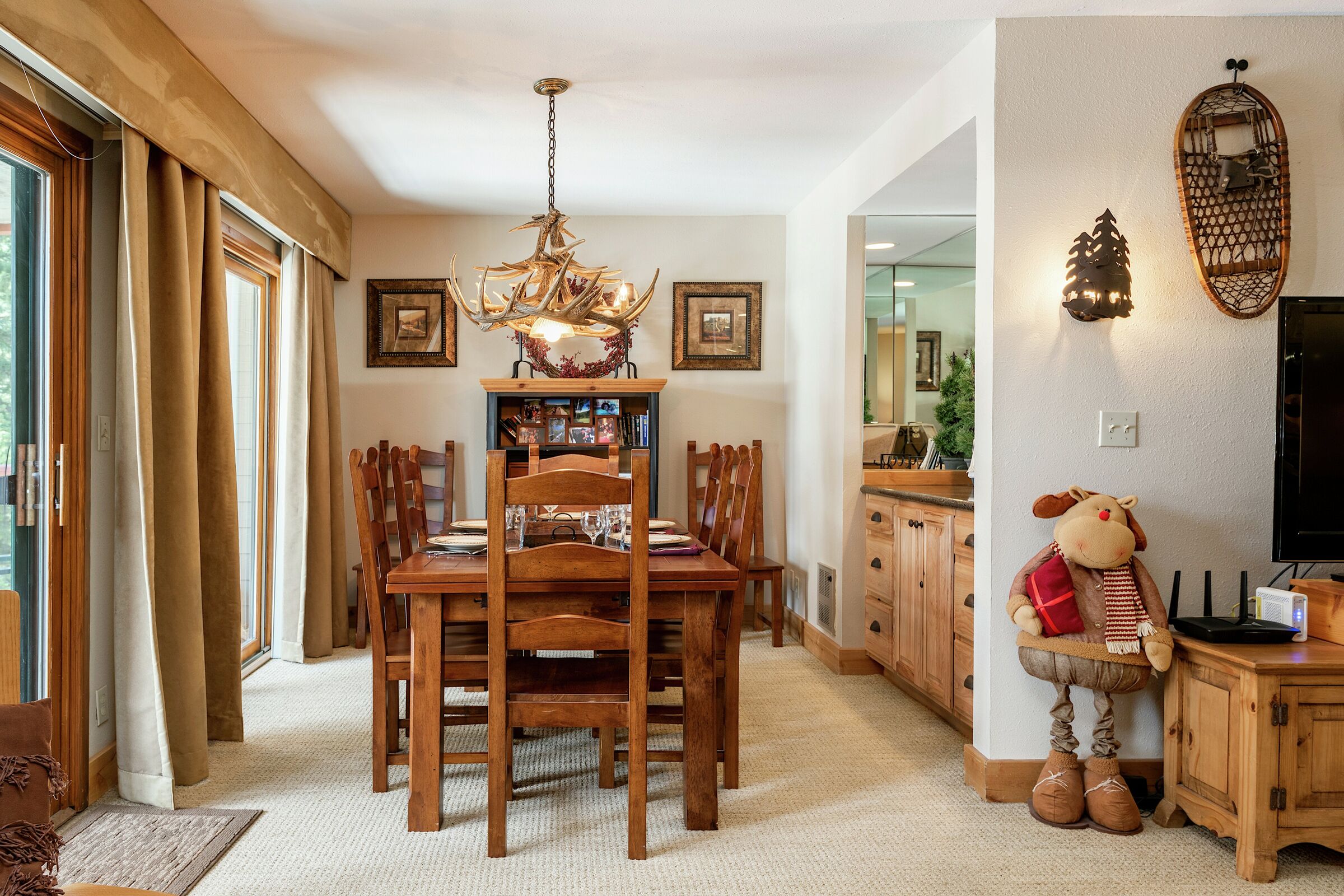 #023 - Dining Room