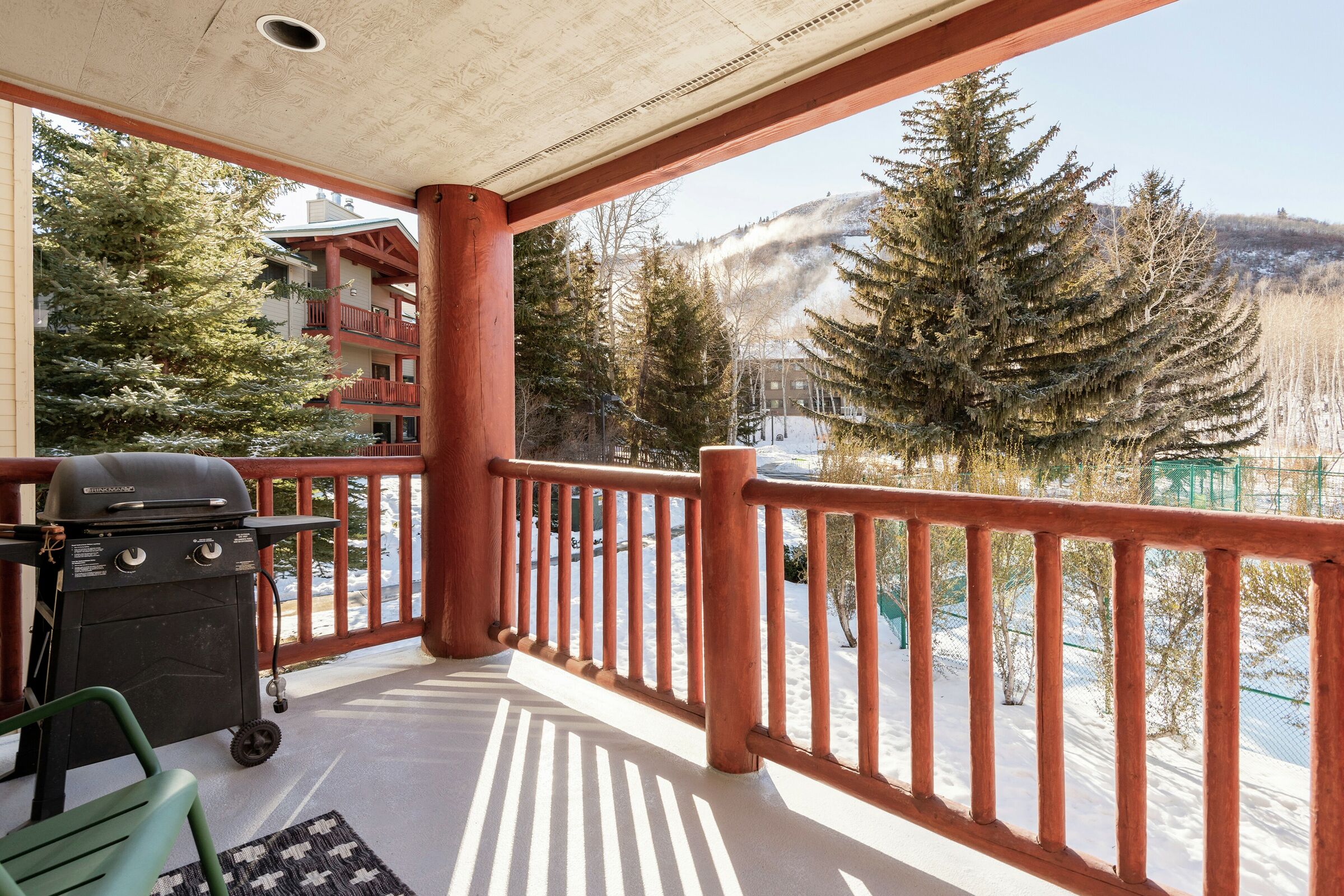 #024 - Balcony with BBQ