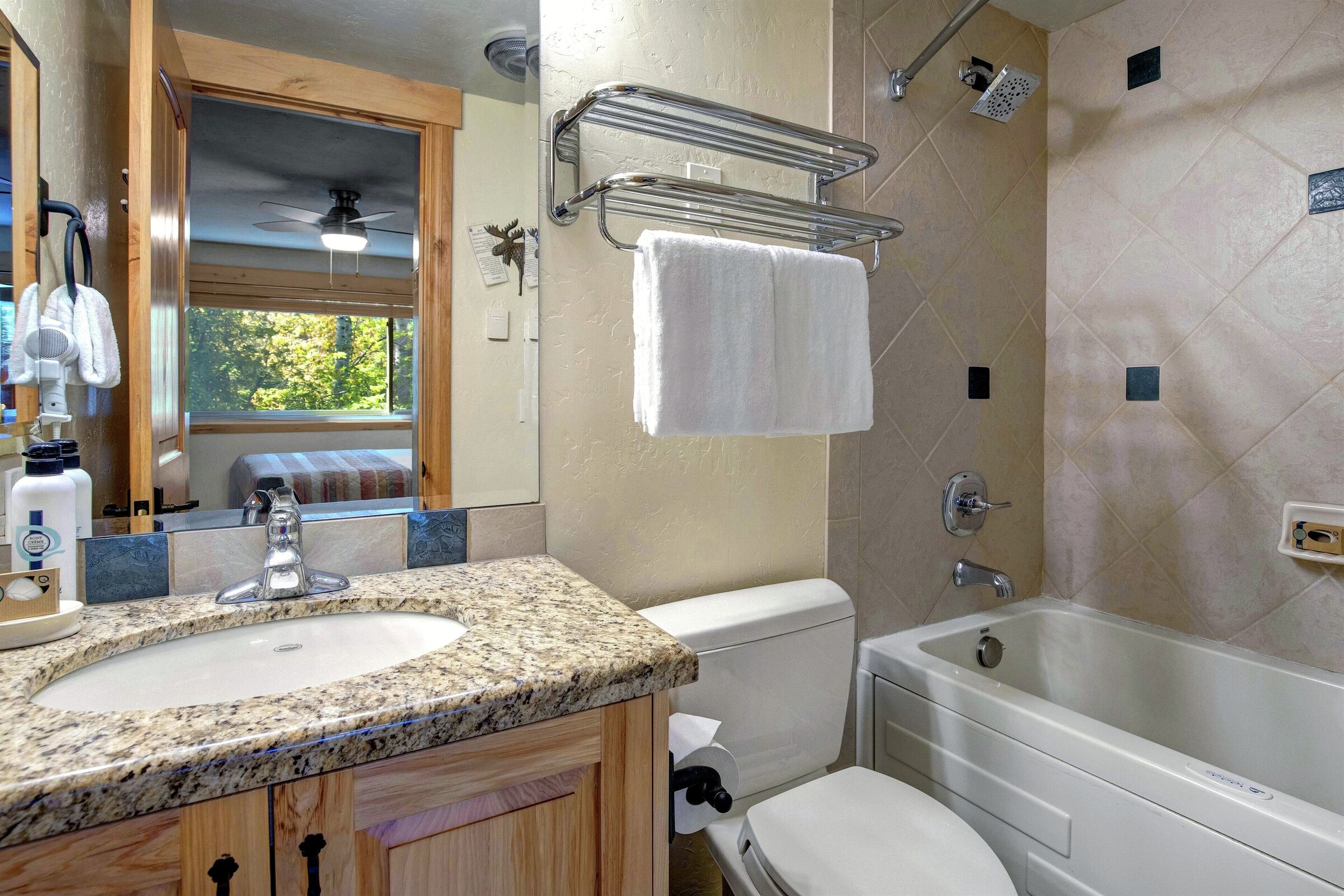 #132 - Master Ensuite Bathroom