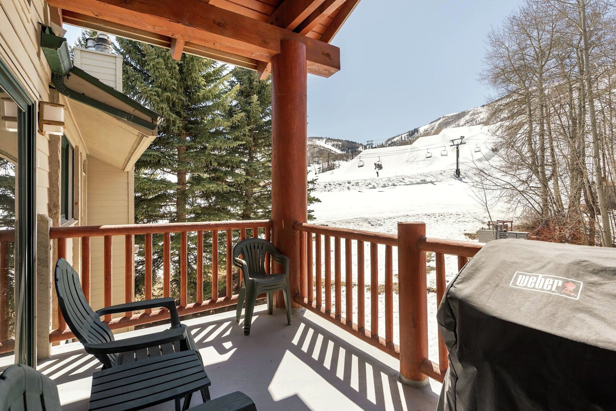 Balcony with BBQ