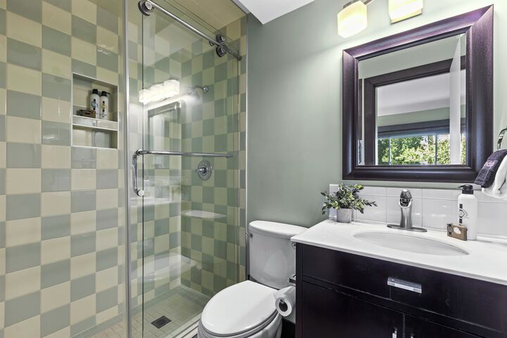 #126 - Master Ensuite Bathroom