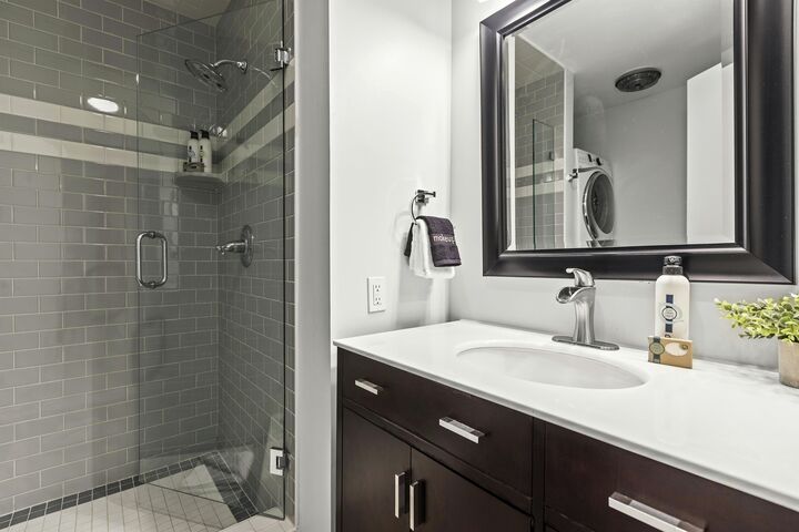#126 - Ensuite Bathroom