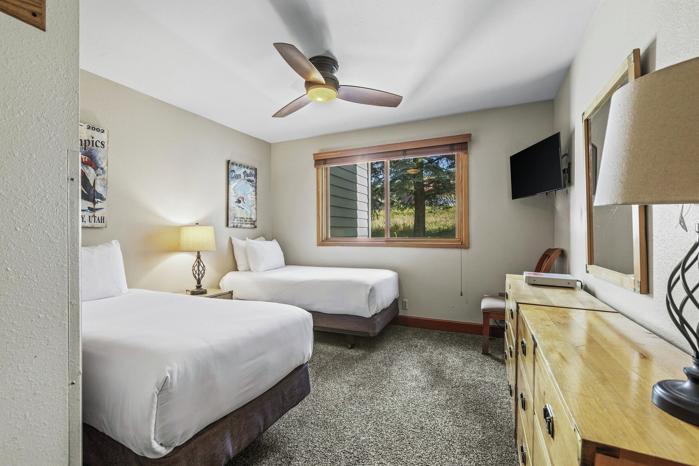 #007 - Bedroom
