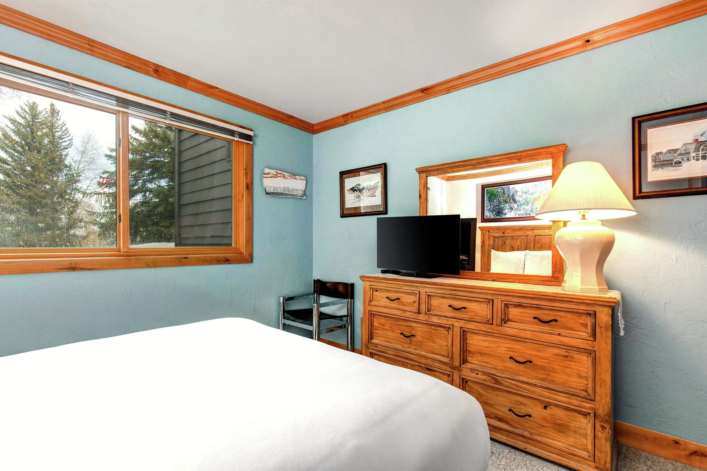 #043 - Bedroom