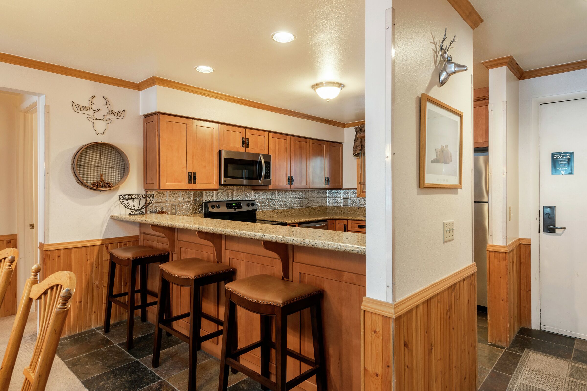 Kitchen Bar