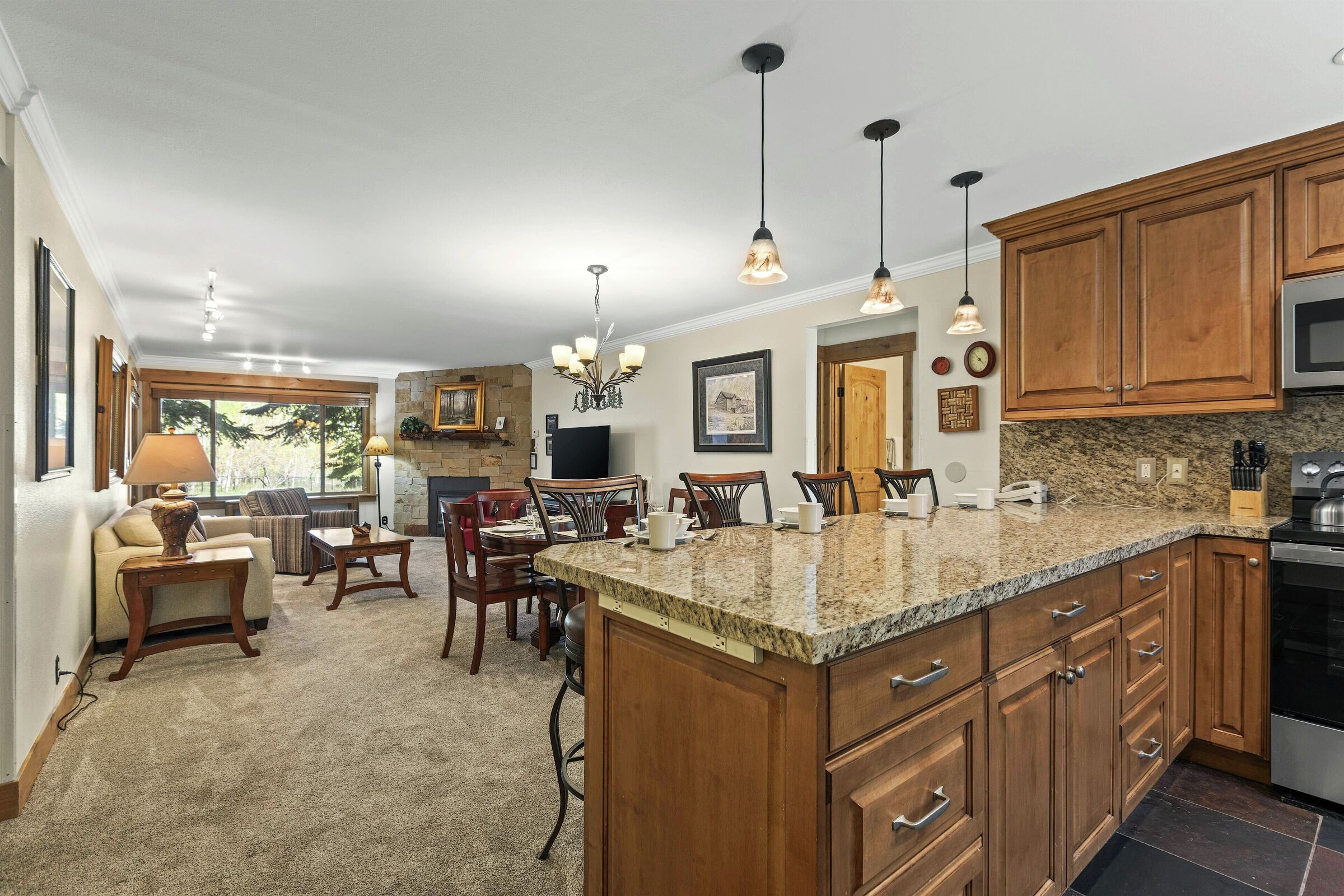Kitchen, Dining Area & Living Area