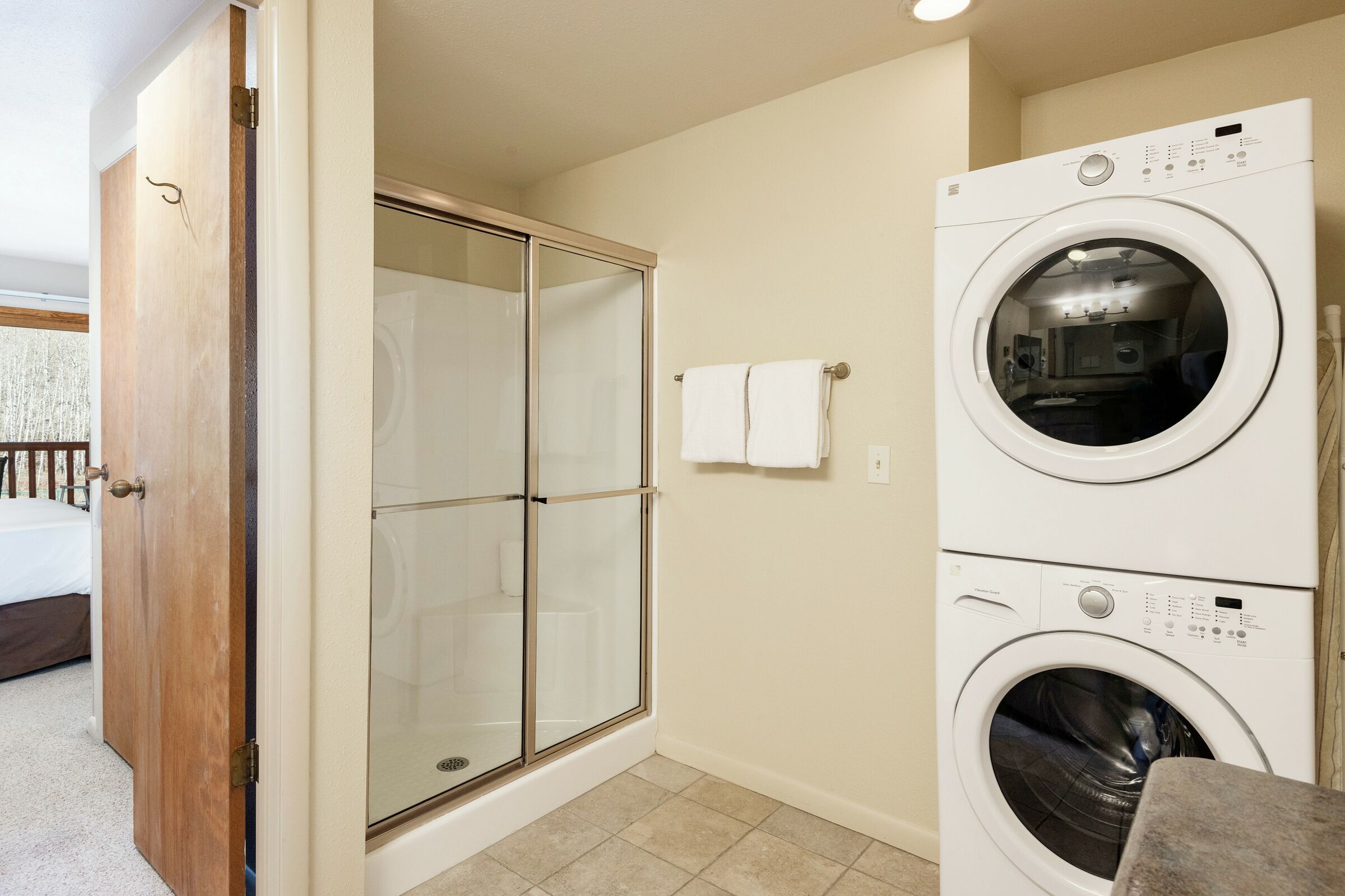 Master Ensuite Bathroom