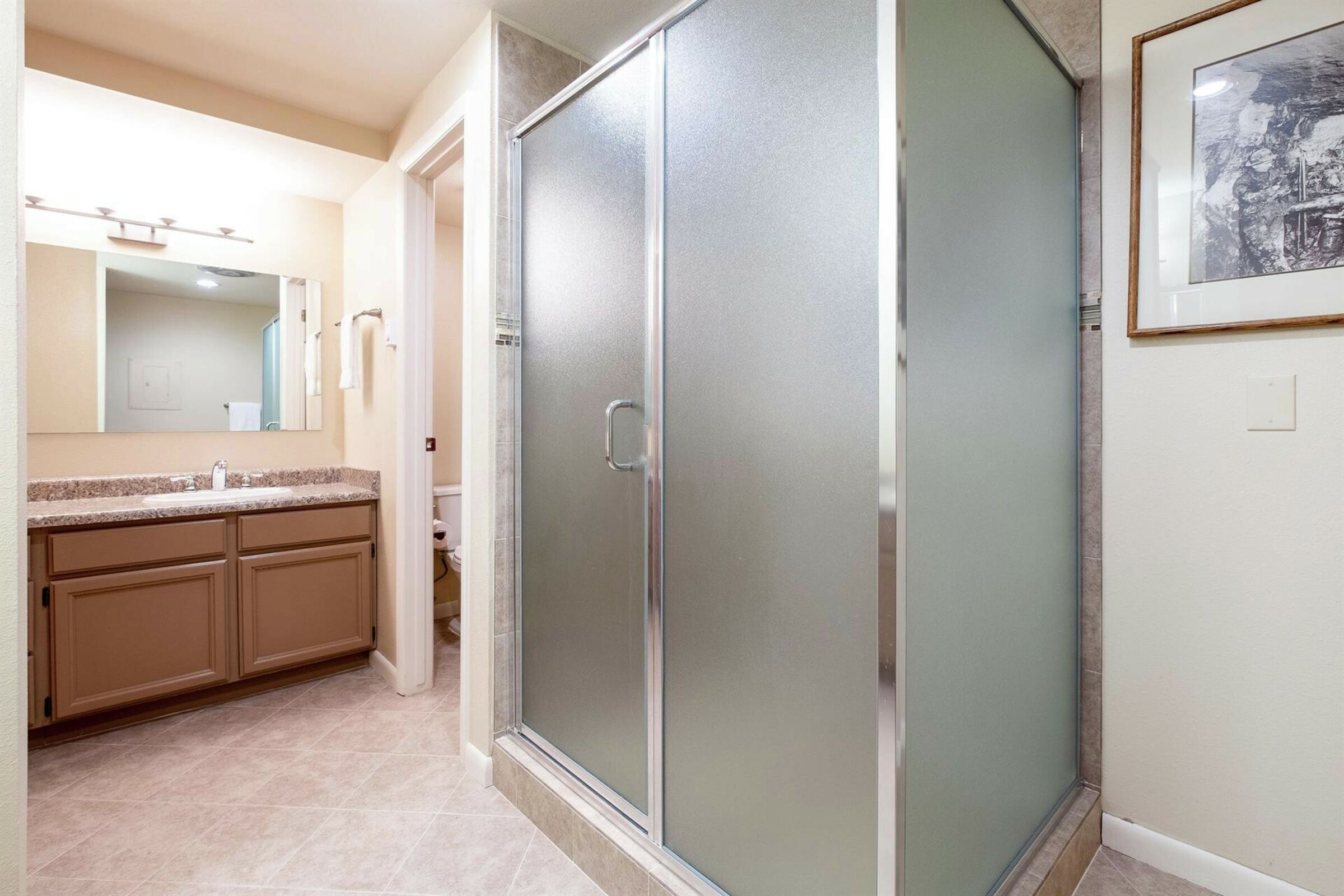 #028 - Master Ensuite Bathroom