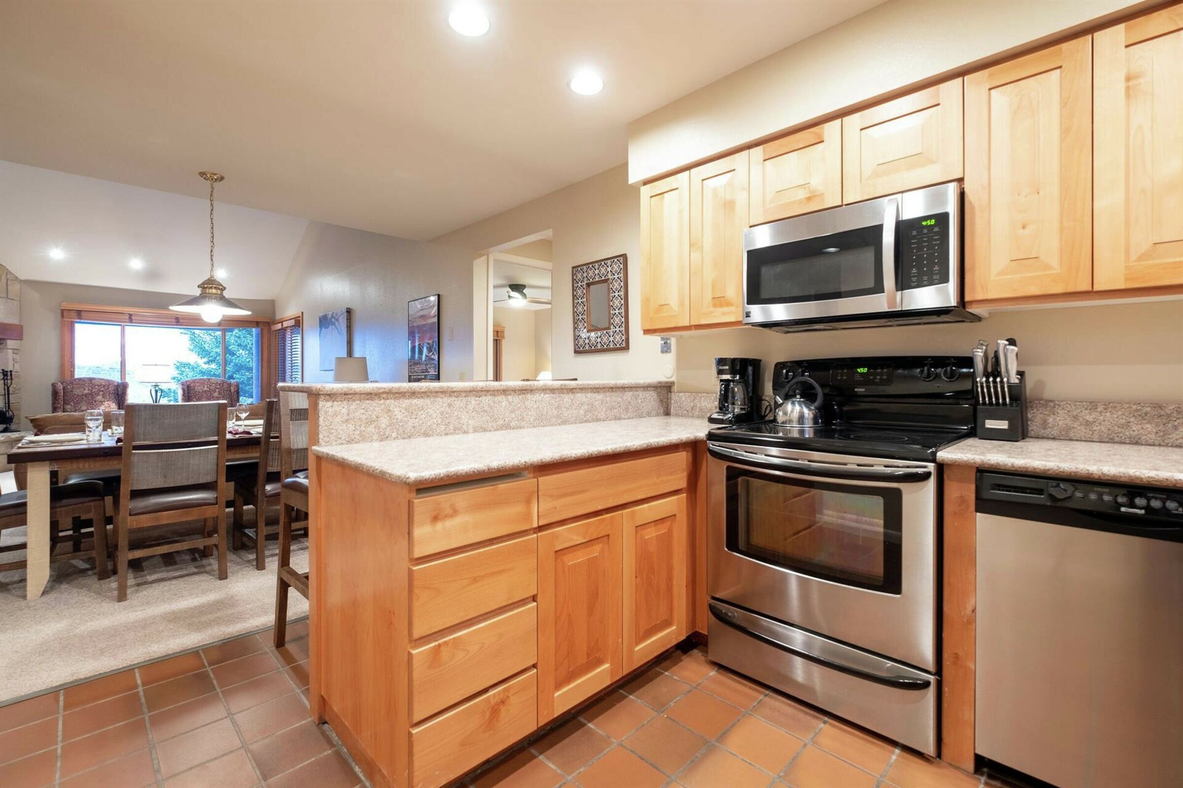 #028 - Kitchen