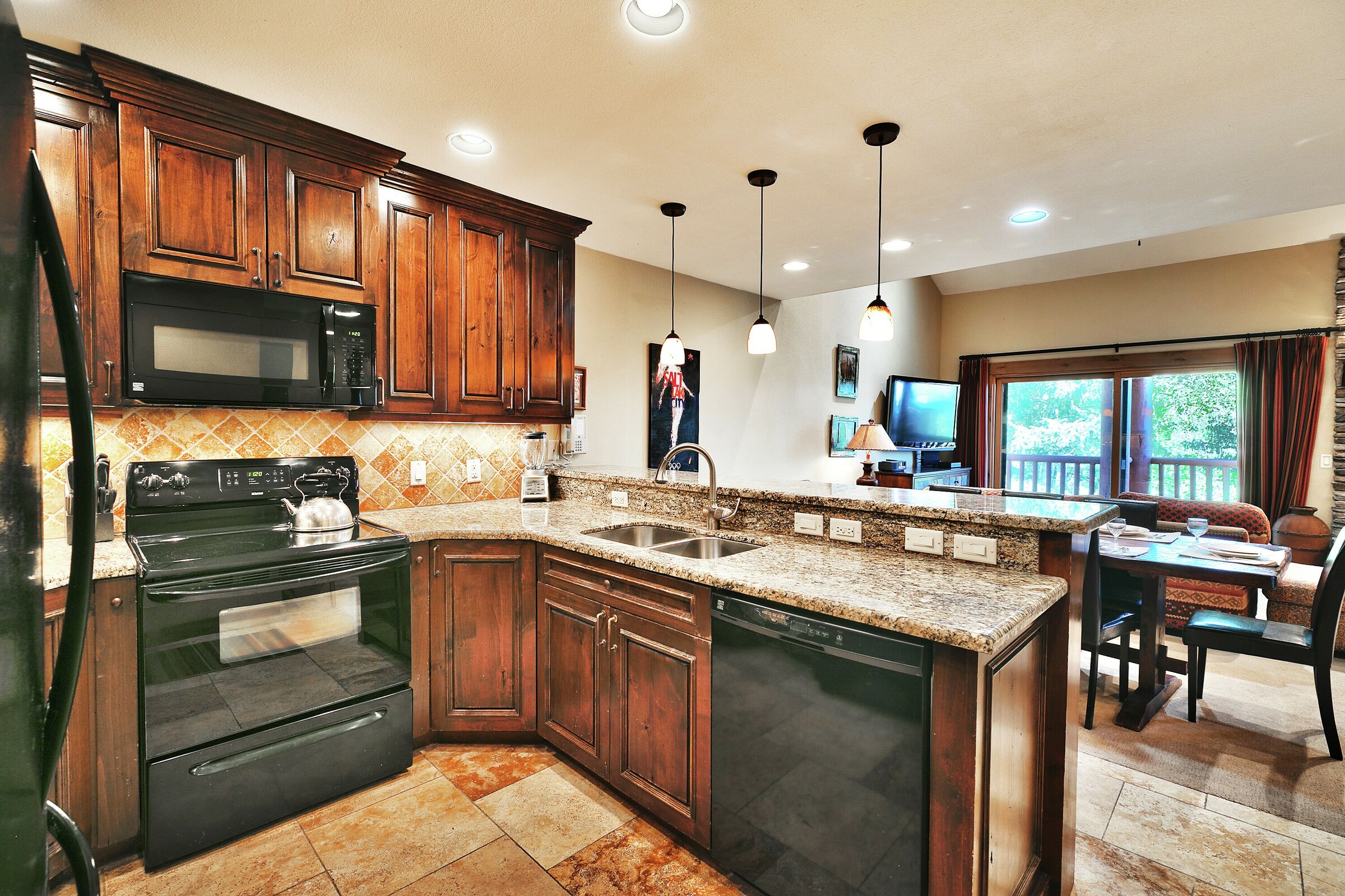 #071 - Kitchen