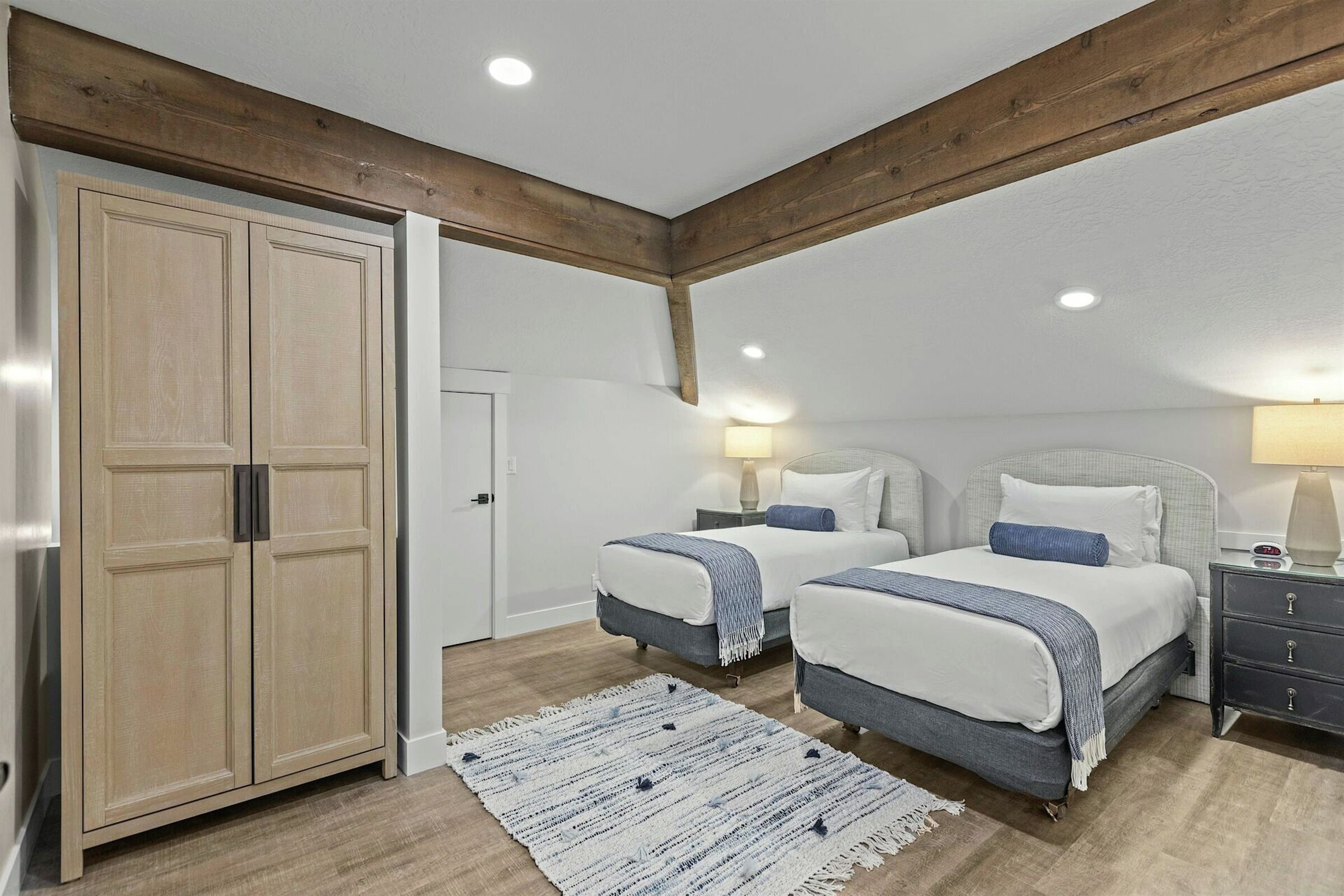#078 - Bedroom