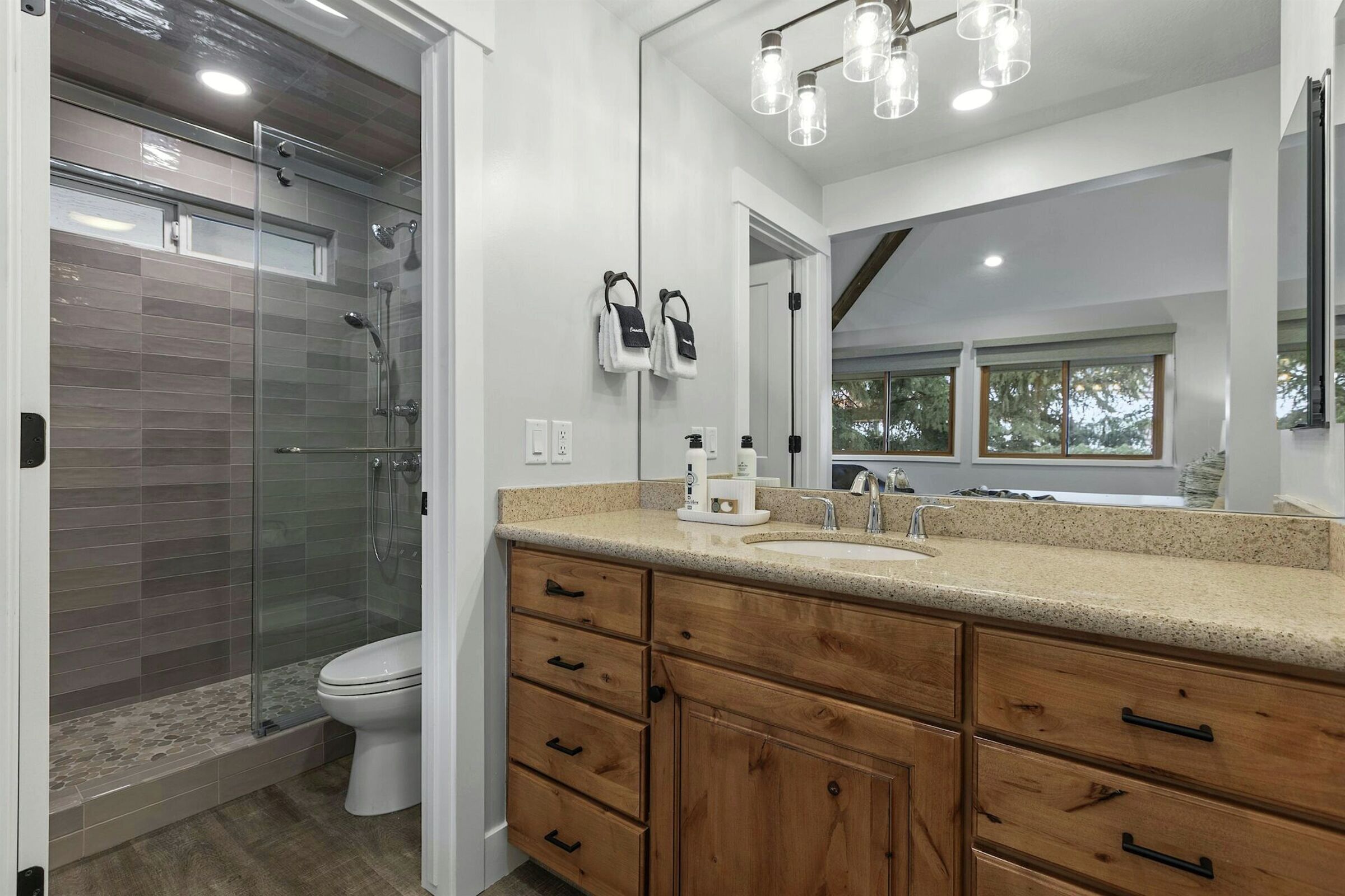 #078 - Master Ensuite Bathroom
