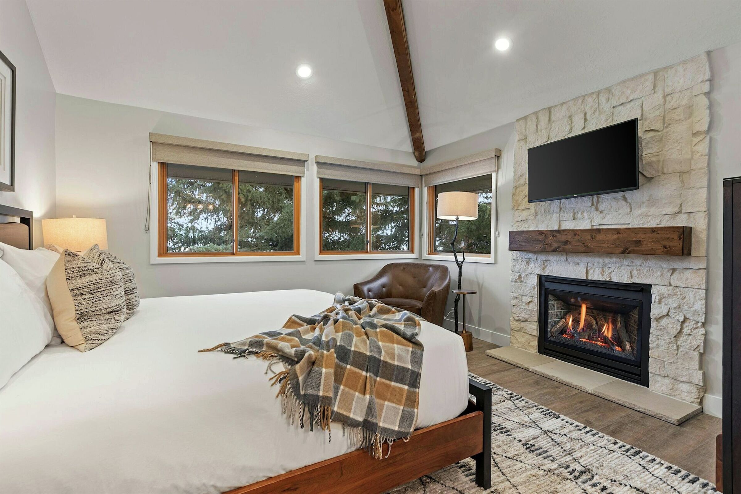 #078 - Master Bedroom