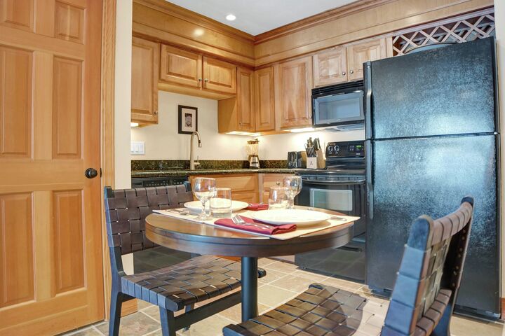 #011 - Kitchen & Dining Area