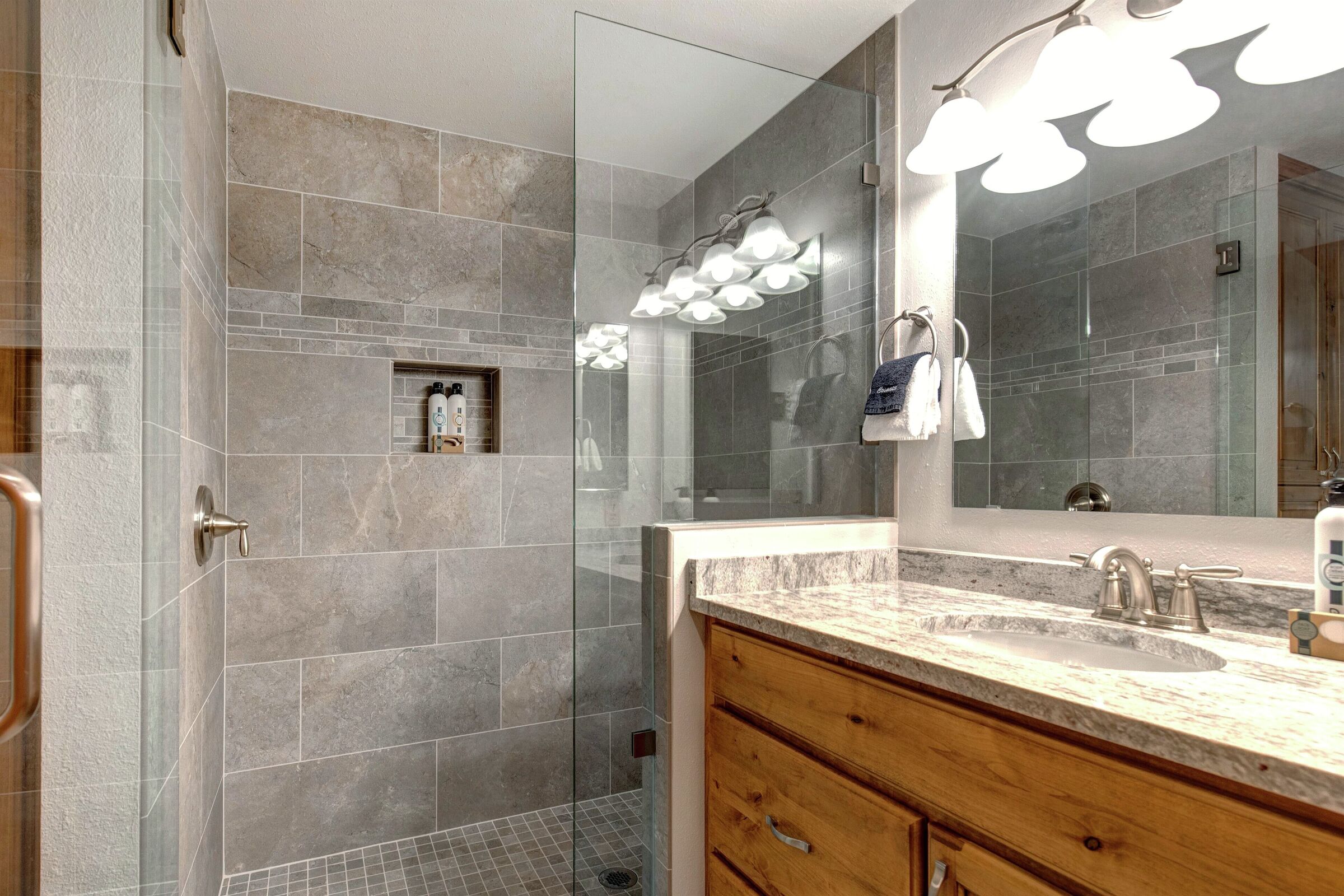 Main Floor Bathroom