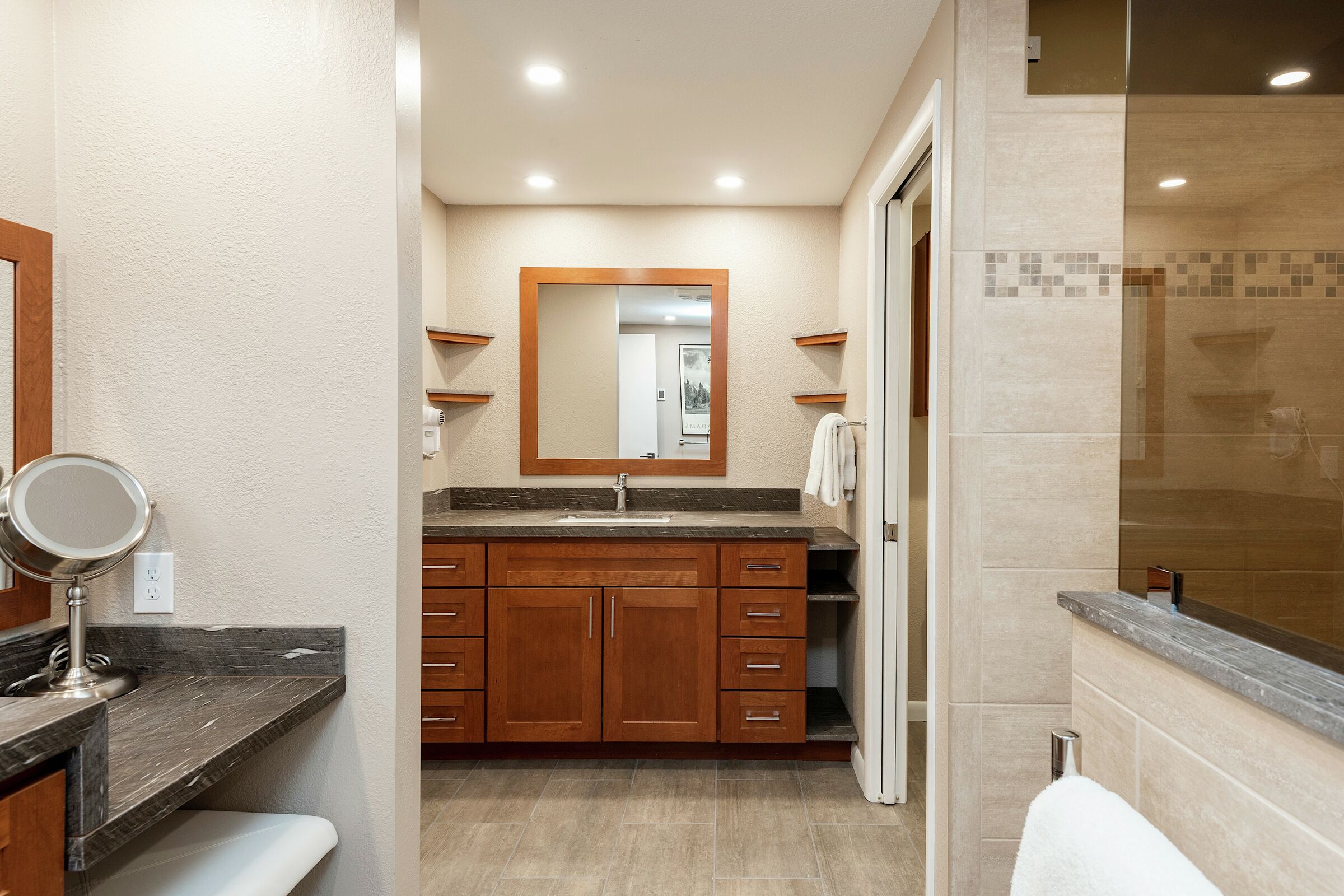 Master Ensuite Bathroom