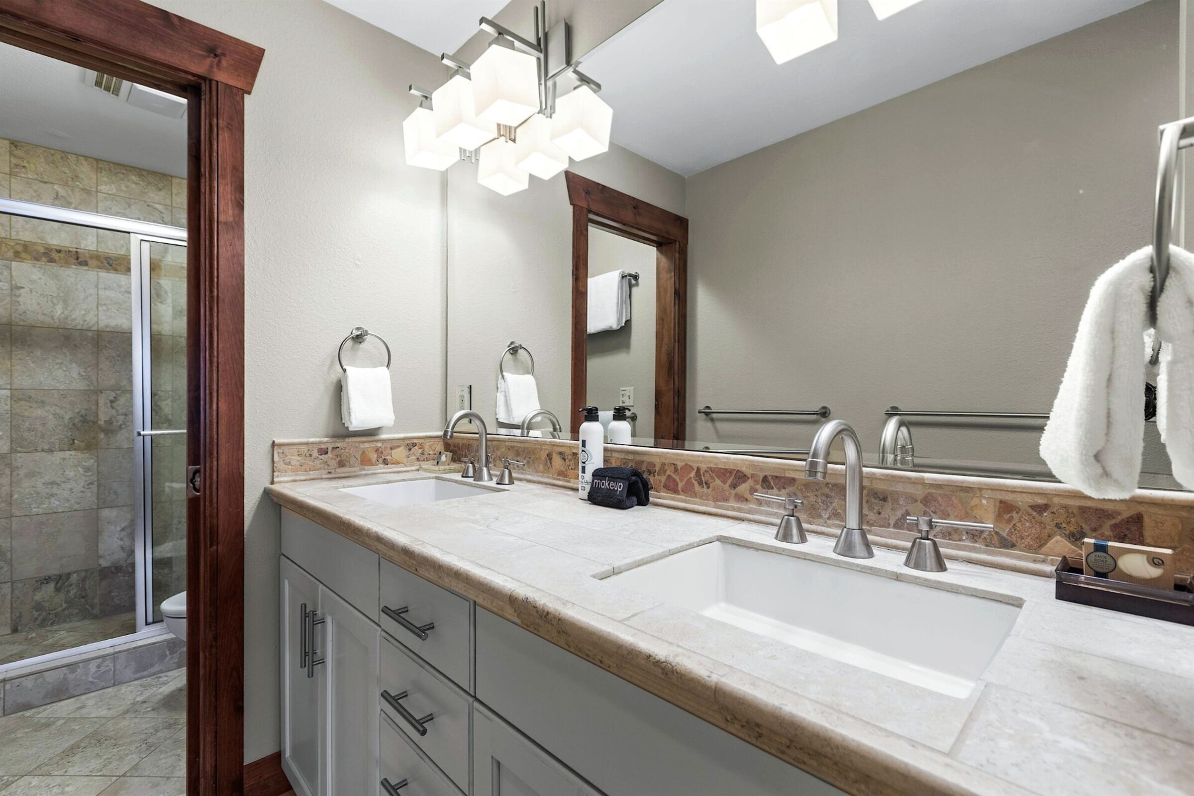 Master Ensuite Bathroom