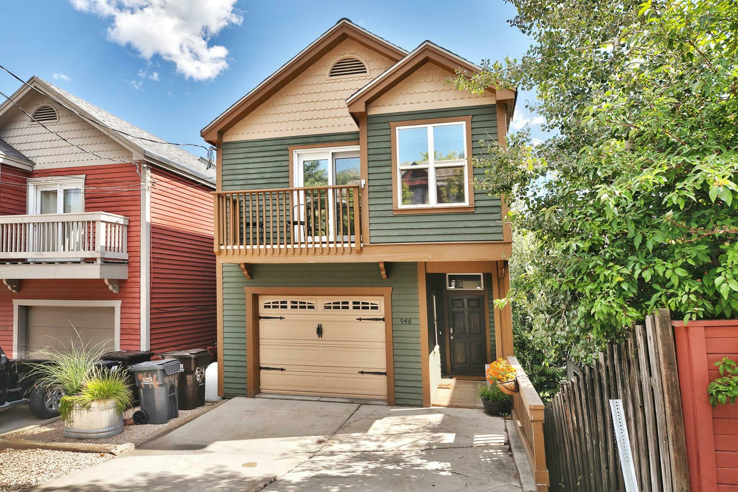 Woodside Haus