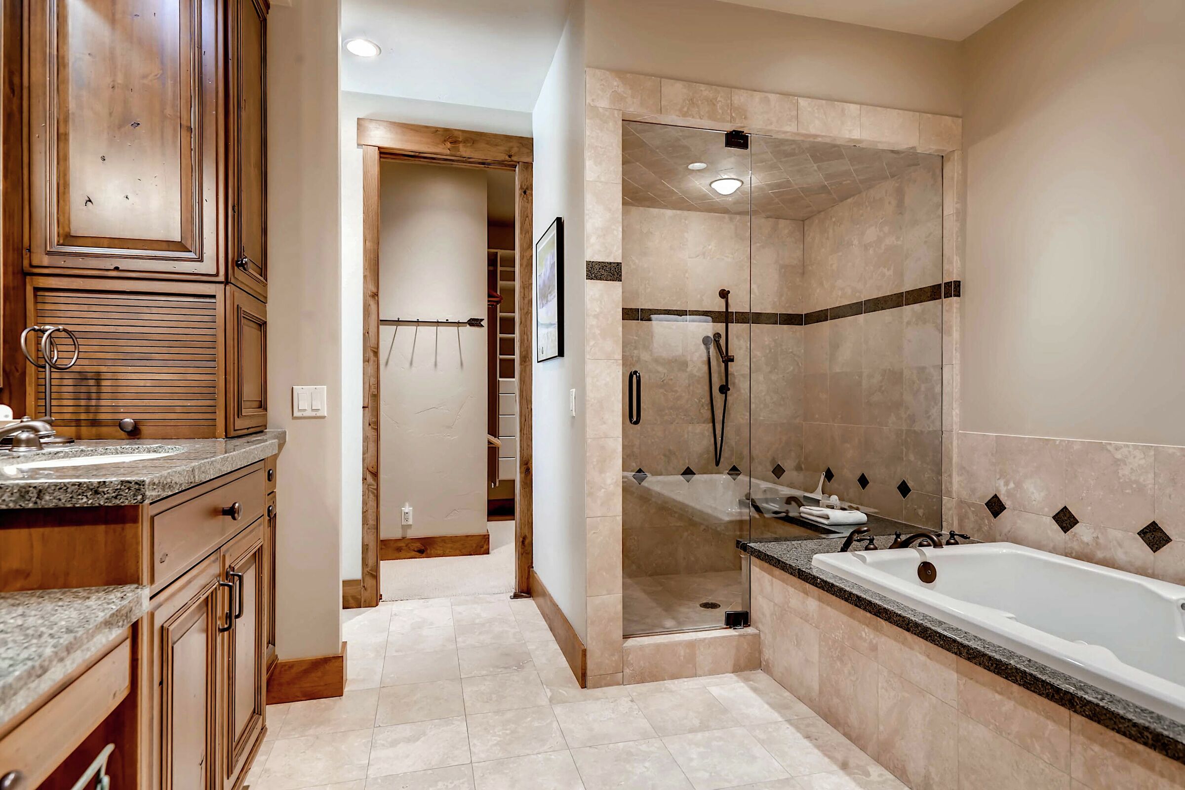Master Ensuite Bathroom