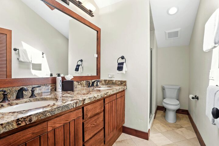 #2919 - Ensuite Bathroom