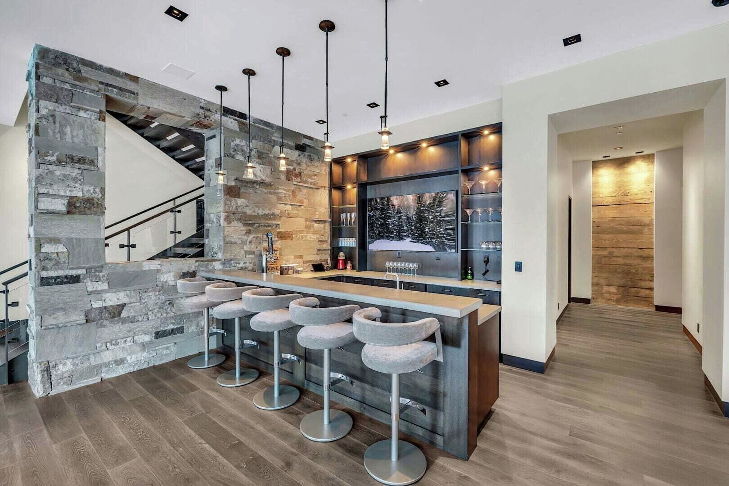Wet Bar