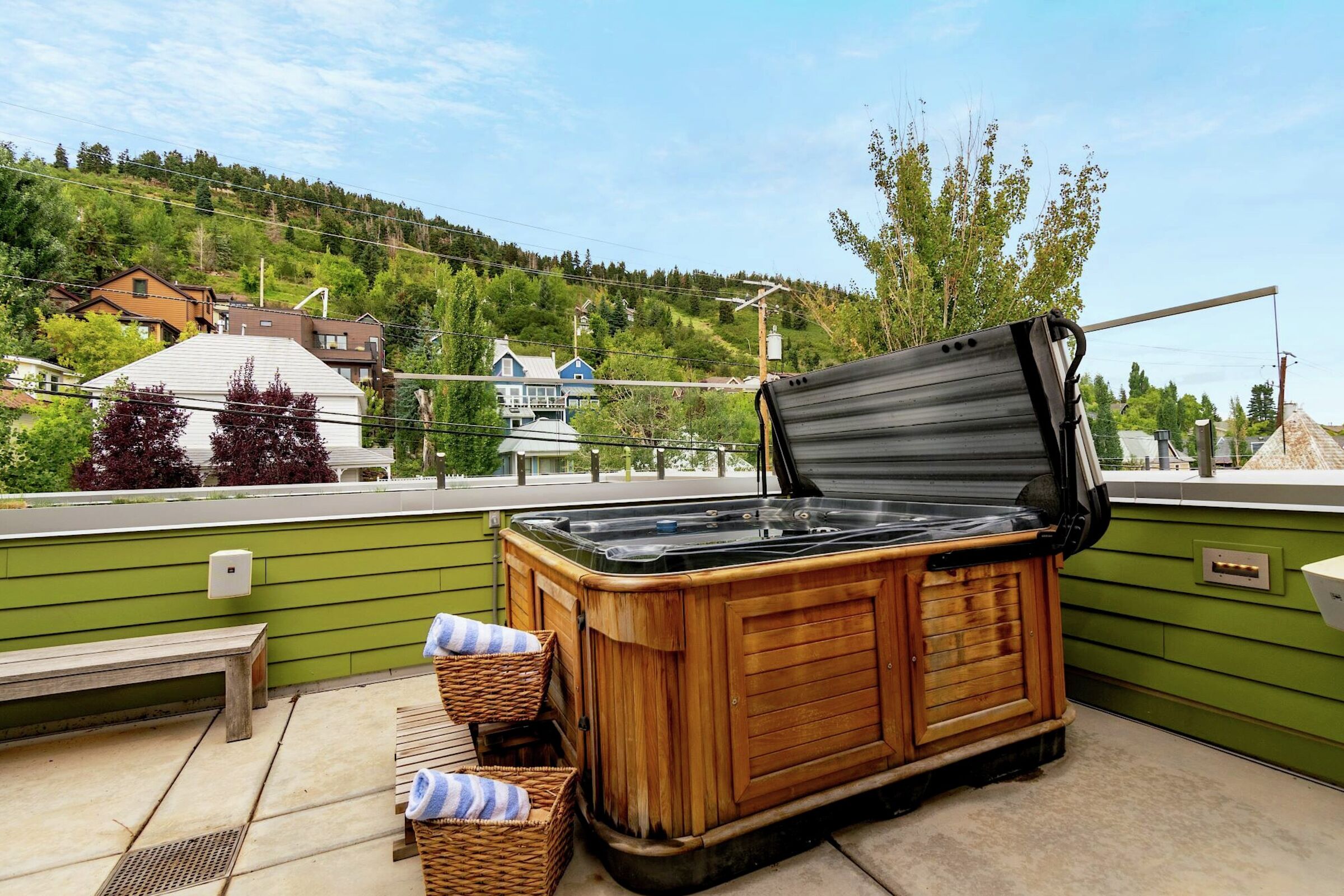 Balcony with Hot Tub