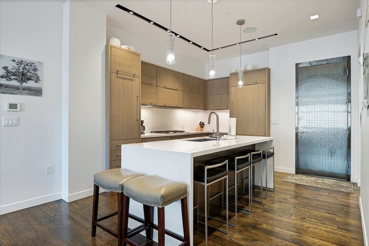 #33 - Mountain Luxe Retreat - Kitchen