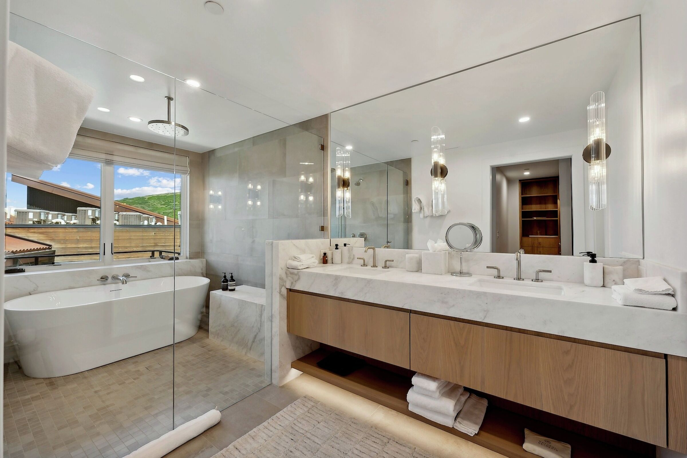 Master Ensuite Bathroom