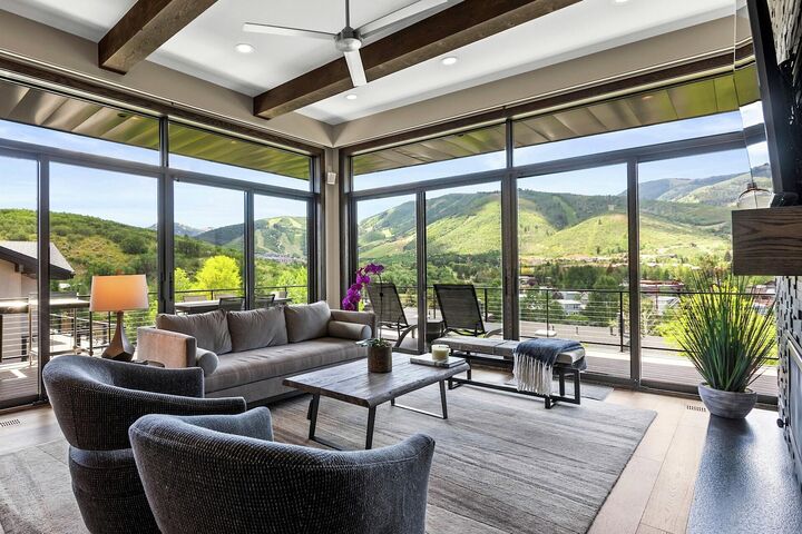 4 Bdrm 4.5 Bath HT - Living Area