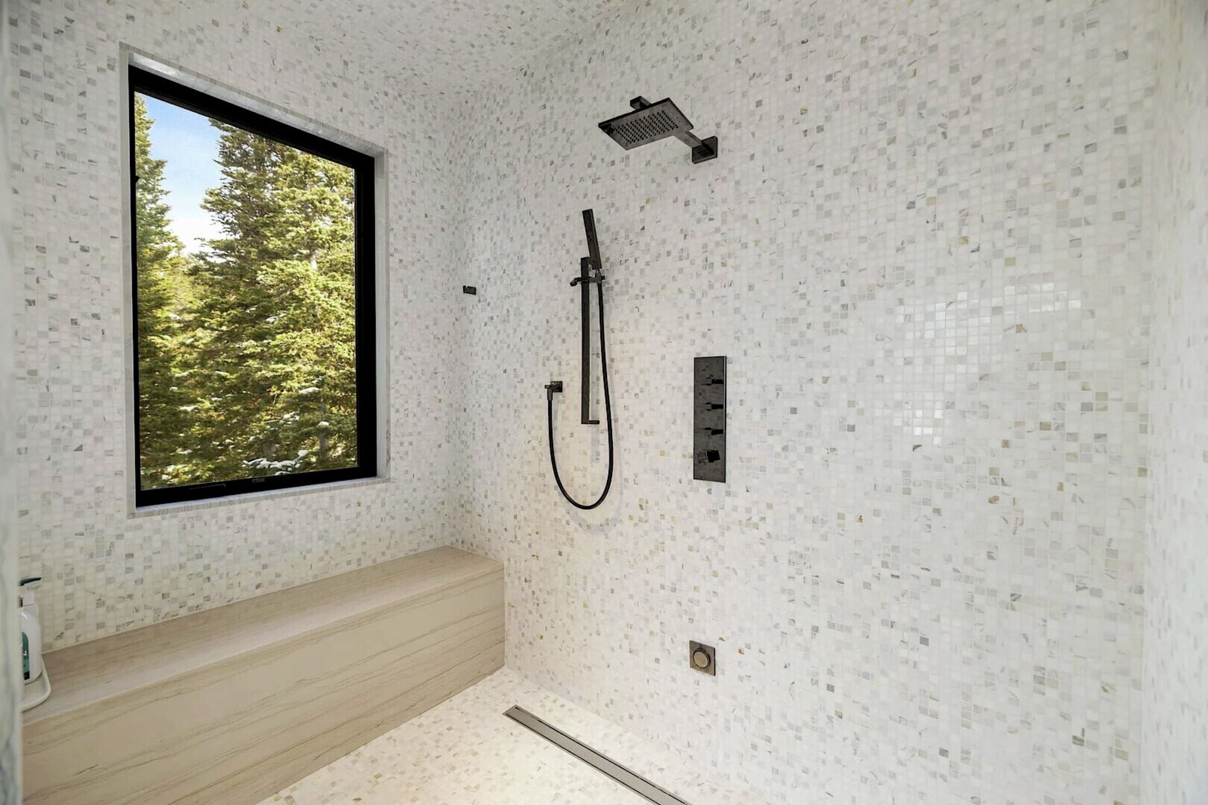 Master Ensuite Bathroom
