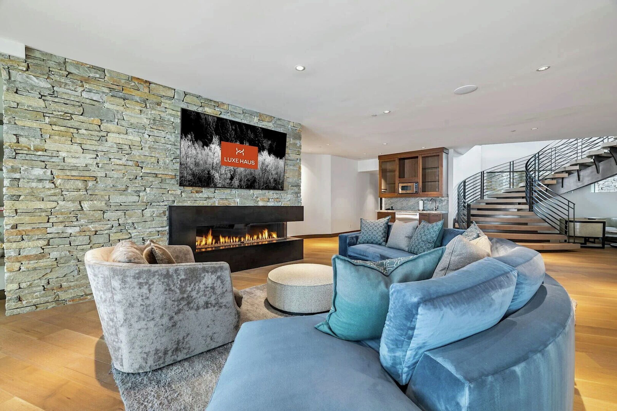 Second Living Area