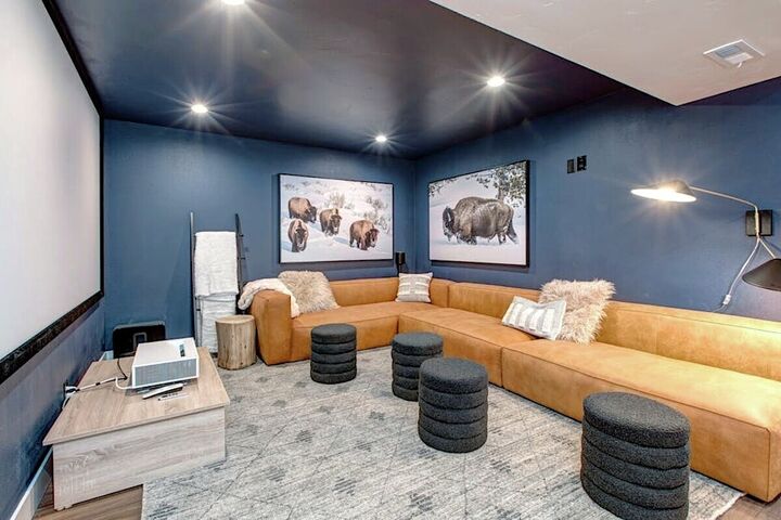 4 Bdrm 3.5 Bath HT - Theatre Room