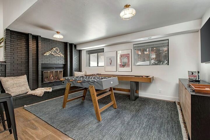 4 Bdrm 3.5 Bath HT - Games Room