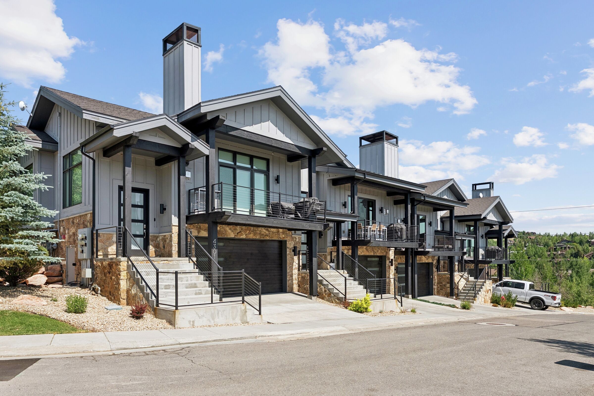 Frostwood Villas