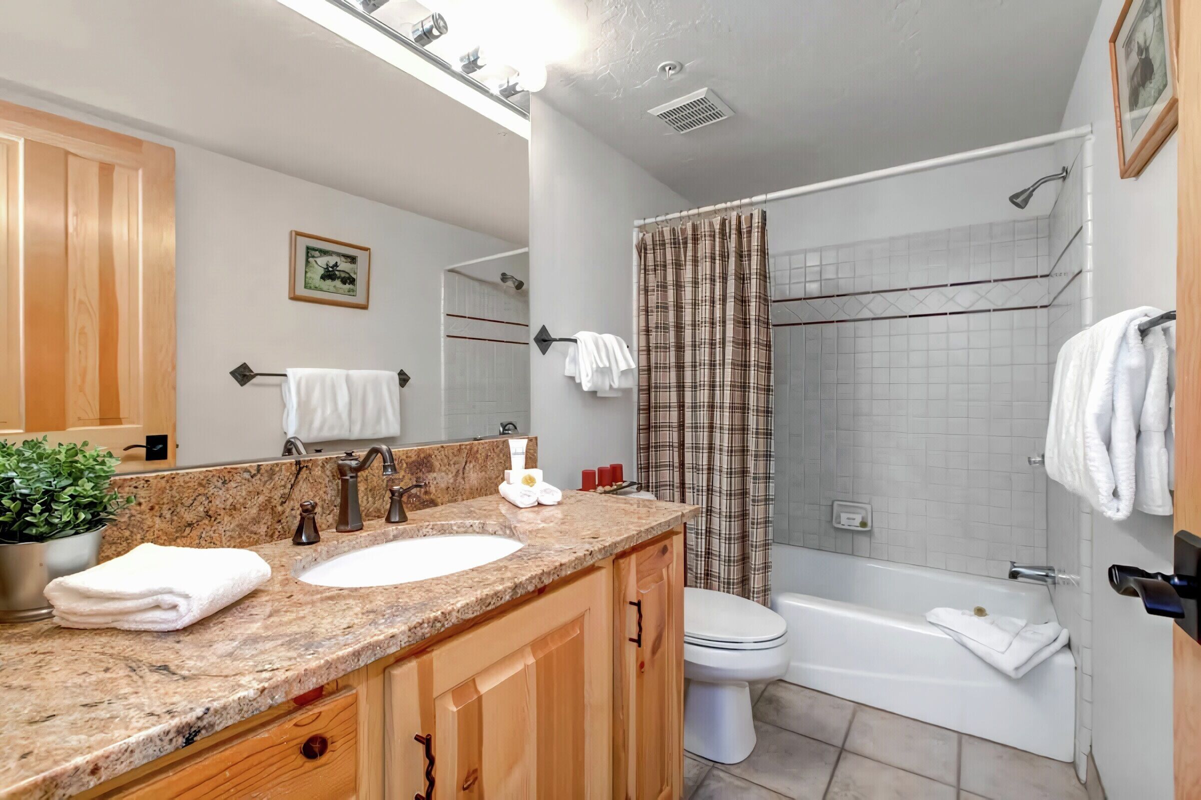 #204 - Bathroom